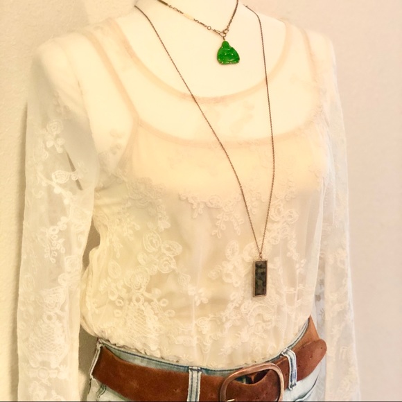 Blu Pepper sheer Lace blouse - Picture 3 of 6